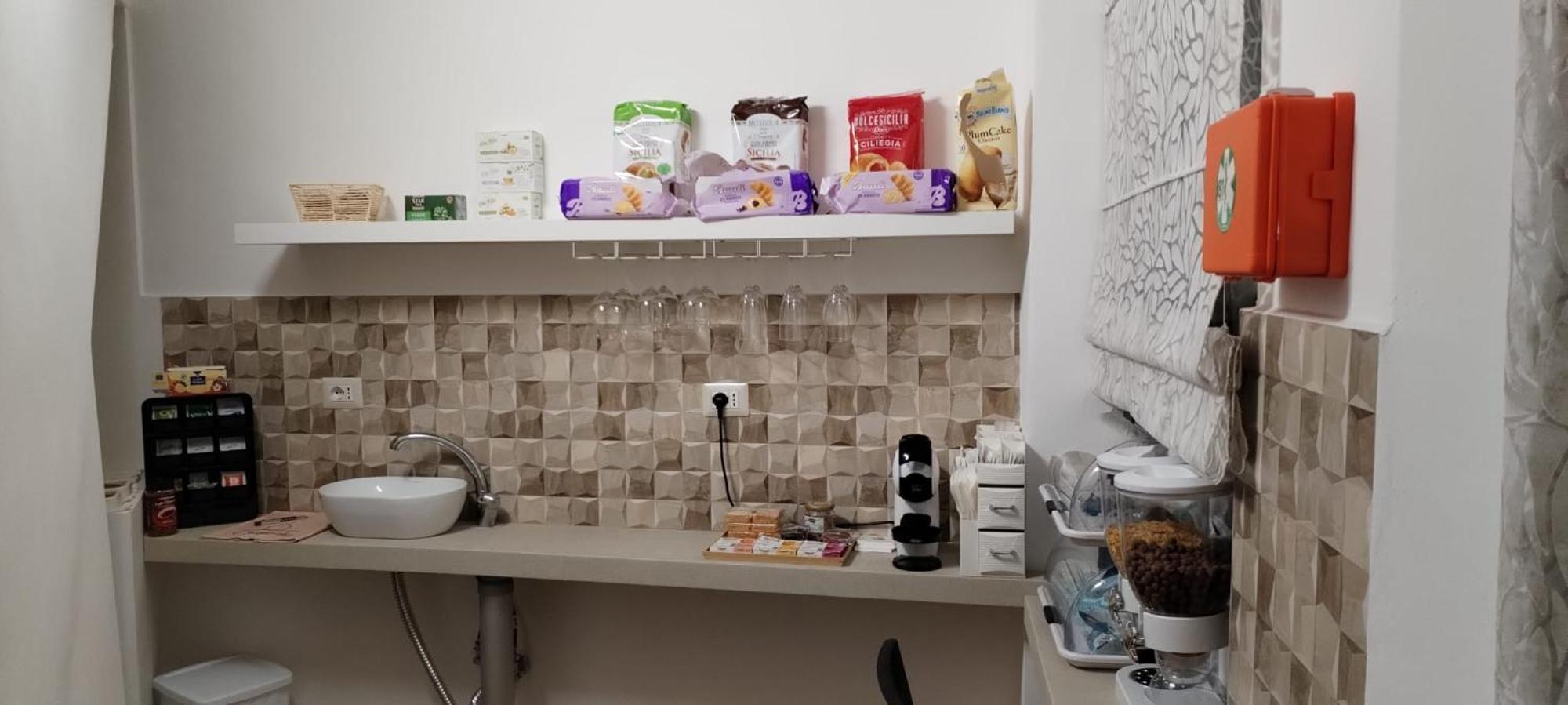 Elegante Matrimoniale Clemente House Catania Centro Hotel Екстериор снимка
